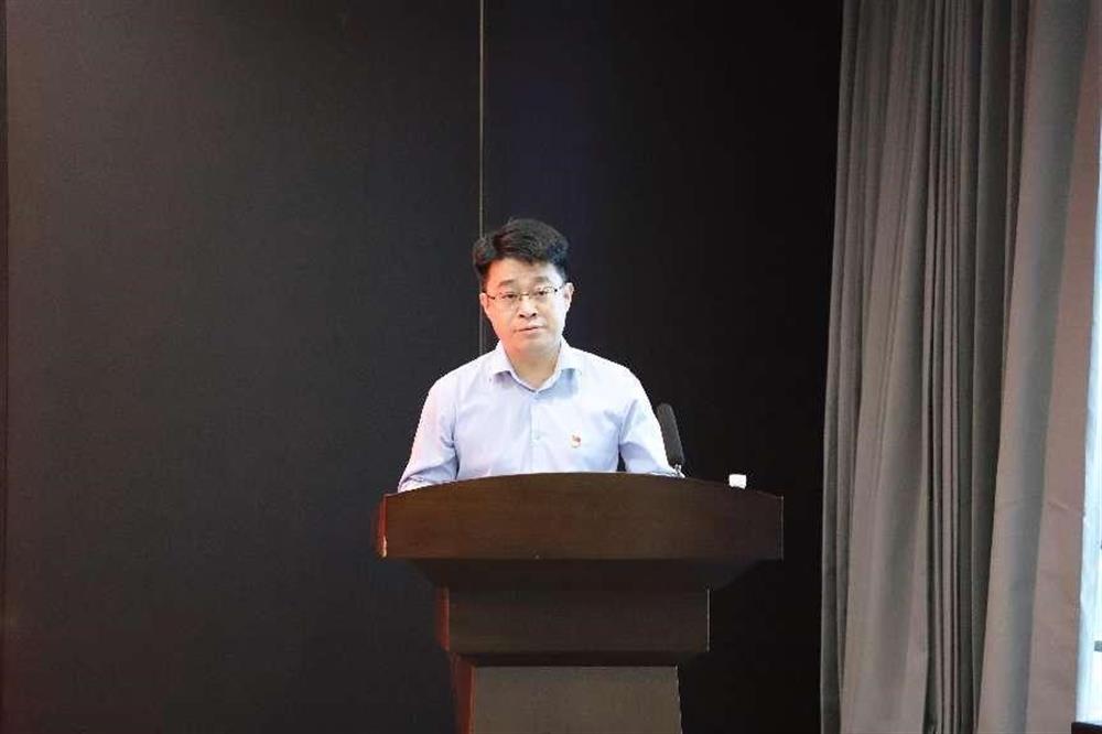 學(xué)習(xí)貫徹黨的二十屆三中全會(huì)精神① 產(chǎn)發(fā)科技集團(tuán)黨總支委員、總經(jīng)理傅亮：堅(jiān)持科技創(chuàng)新主線，激活企業(yè)創(chuàng)造力